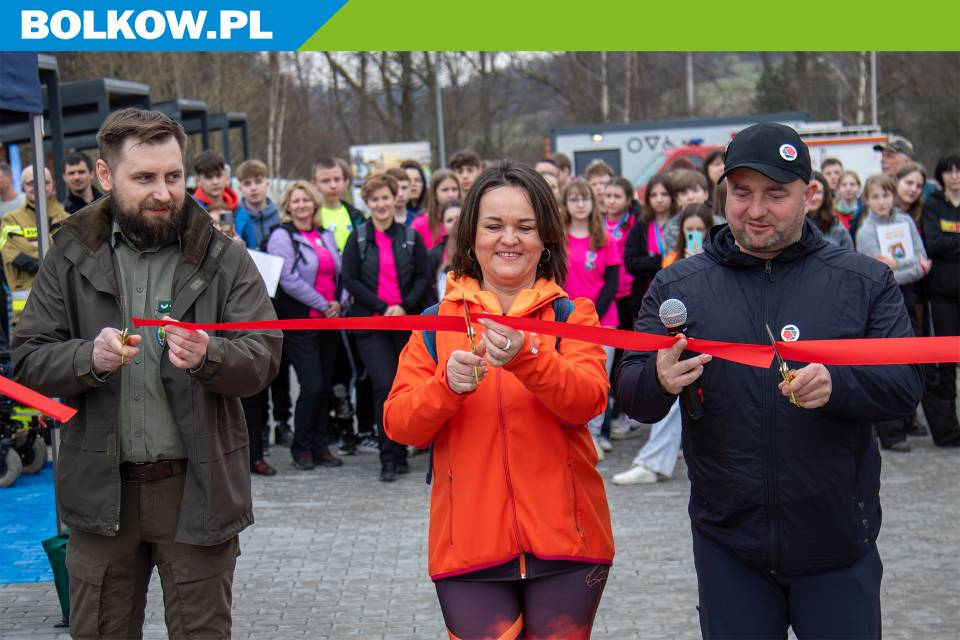 na zdjęciu Cyprian z Lasów Państwowych, Izabela Misiak-Drąg, Burmistrz Bolkowa